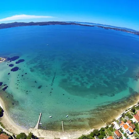 Apartment Let - 5 M From Sea *